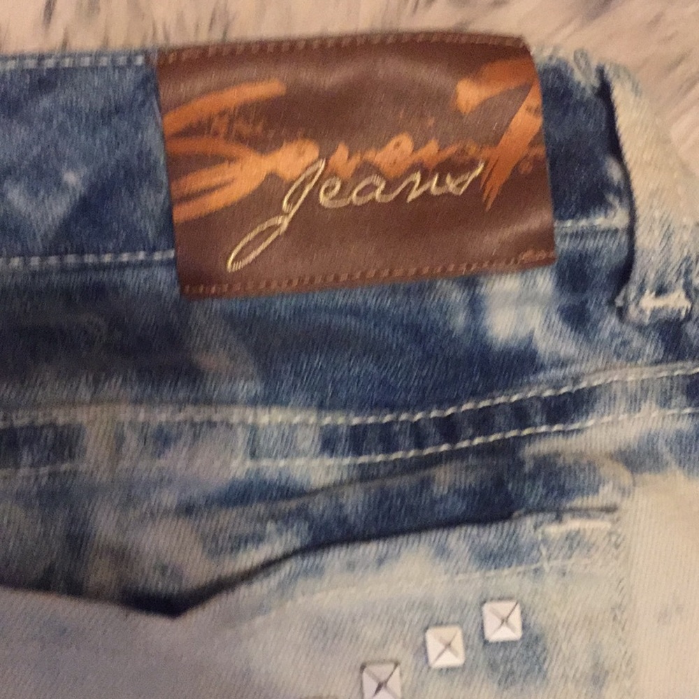 7 Jeans - Picture 3 of 6